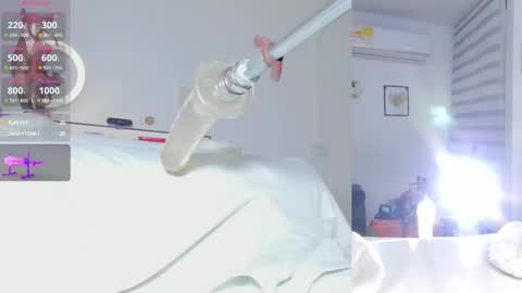 Snapshot of maria_jones__ chatting on 10/24/25, 02:19 maria_jones__ online show from 10/24/25, 02:19