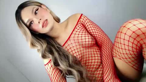 Snapshot of maria_ladel_barrio chatting on 10/11/25, 01:16 Maria online show from 10/11/25, 01:16