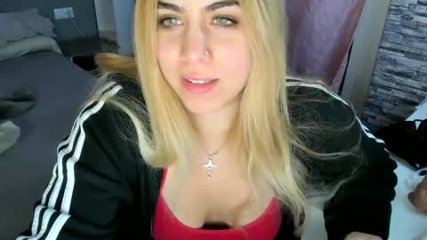 Itslablonde online show from 01/17/25, 01:36