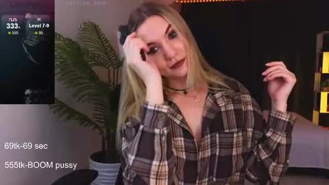 maria_shy_lii online show from 10/02/25, 05:42