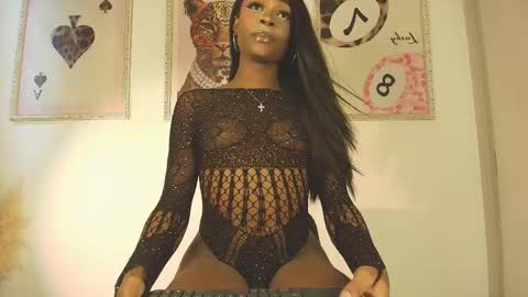 Snapshot of mariablush_ chatting on 05/31/26, 02:57 online show from 05/31/26, 02:57