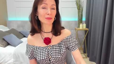 Mari online show from 02/12/25, 01:48