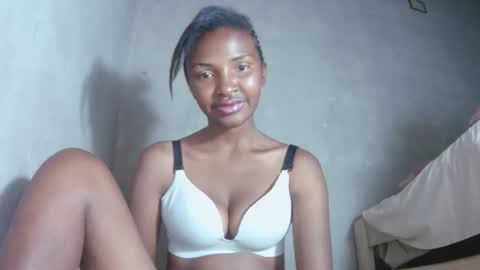 Maria online show from 10/16/25, 09:38