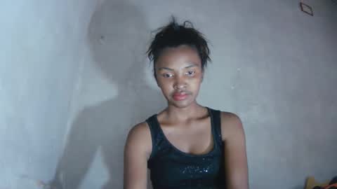 Snapshot of mariah586 chatting on 11/05/25, 11:10 Maria online show from 11/05/25, 11:10