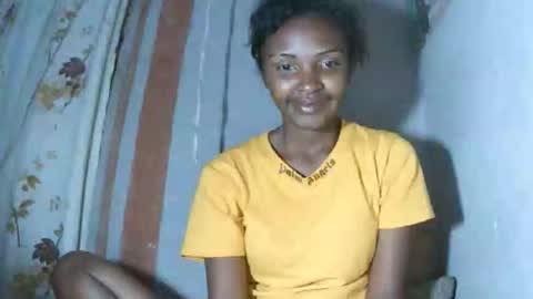 Snapshot of mariah586 chatting on 11/23/25, 03:23 Maria online show from 11/23/25, 03:23