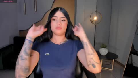 MARIA HERRERA  online show from 03/05/25, 02:46
