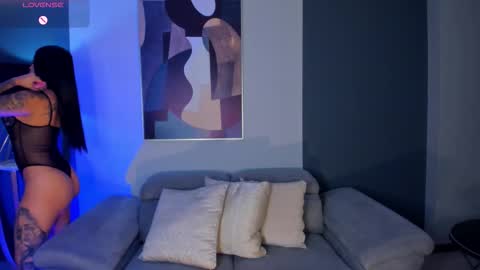 Snapshot of mariaherrera_ chatting on 02/21/26, 06:42 MARIA HERRERA online show from 02/21/26, 06:42