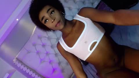   online show from 09/19/25, 03:08