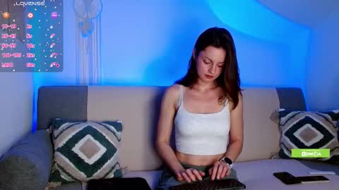 Maria online show from 11/14/25, 09:02