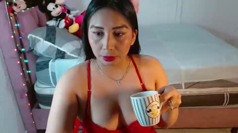 Mariajose online show from 10/15/25, 11:54