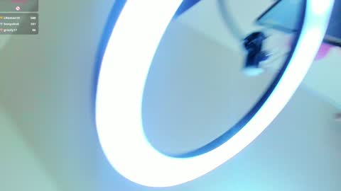 Snapshot of mariam__cute chatting on 12/22/24, 10:36   online show from 12/22/24, 10:36