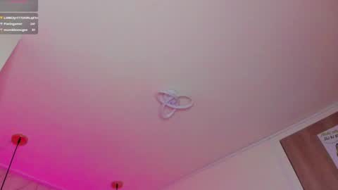 Snapshot of mariam__cute chatting on 01/28/25, 10:12   online show from 01/28/25, 10:12