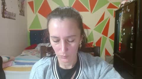 Snapshot of mariam_wish1 chatting on 05/19/26, 05:52 mariam_wish1 online show from 05/19/26, 05:52
