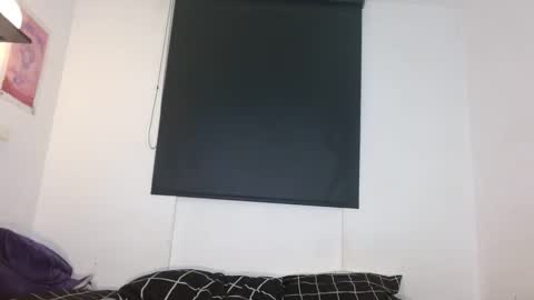 Snapshot of mariamcalad chatting on 12/14/25, 01:00 Mariam Calad online show from 12/14/25, 01:00