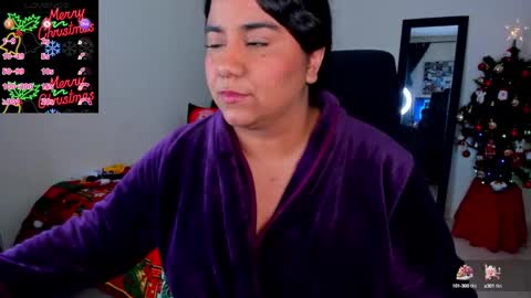   Mariam Castiblanco online show from 12/31/24, 03:45