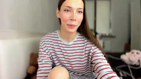 Mariam  online show from 05/27/26, 05:48