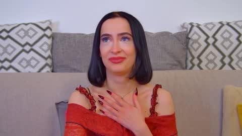 MariaMenson online show from 12/05/24, 12:08
