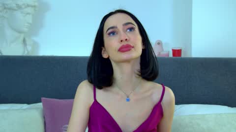 MariaMenson online show from 12/08/24, 12:30