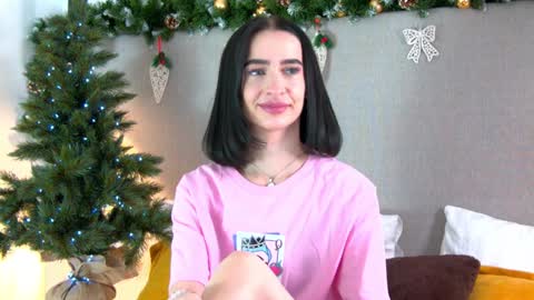 MariaMenson online show from 12/15/24, 09:31