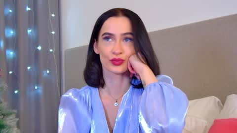MariaMenson online show from 12/19/24, 04:56