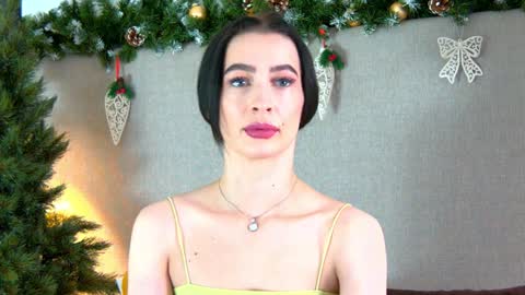 MariaMenson online show from 12/22/24, 06:37