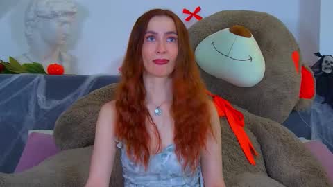 Snapshot of mariamenson chatting on 11/02/25, 06:16 MariaMenson online show from 11/02/25, 06:16