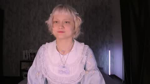 Maria online show from 09/16/25, 12:22