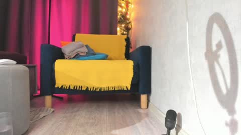 Maria online show from 12/27/24, 11:06