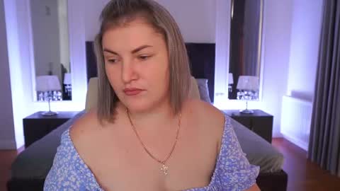 Mari online show from 07/16/26, 06:30