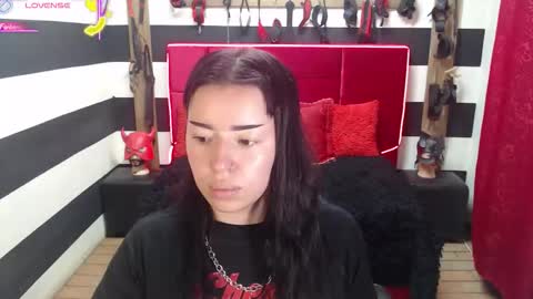 Snapshot of marian_ran_ chatting on 09/30/25, 04:28 Marian online show from 09/30/25, 04:28