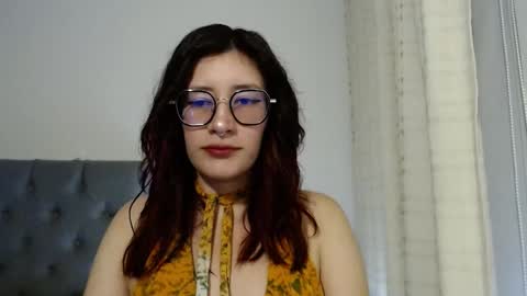 Snapshot of mariana124_ chatting on 01/08/25, 07:13 Mariana online show from 01/08/25, 07:13