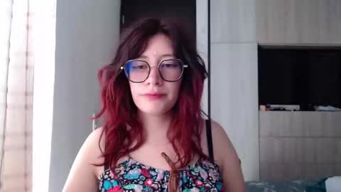 Snapshot of mariana124_ chatting on 02/08/25, 03:31 Mariana online show from 02/08/25, 03:31
