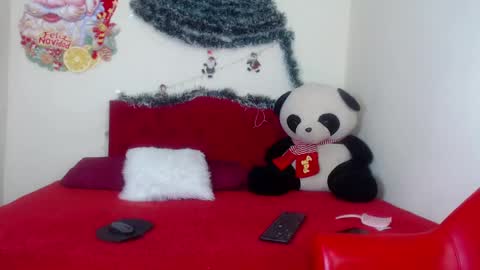 mariana_16_ online show from 12/30/24, 02:19