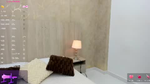 Mariana Allen online show from 07/13/26, 07:49