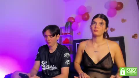 Snapshot of mariana_and_ronny chatting on 05/16/26, 08:18 Mariana and Ronny online show from 05/16/26, 08:18