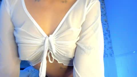 mariana_babe_ online show from 12/04/24, 09:46