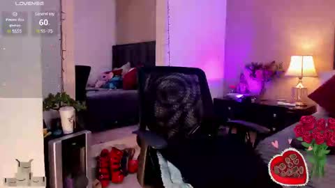 Snapshot of mariana_c chatting on 02/19/25, 02:55 Mar y online show from 02/19/25, 02:55