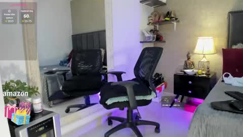 Mar y online show from 09/17/25, 03:03