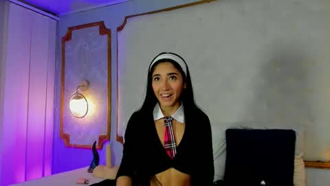 Mariana   online show from 02/11/26, 10:42