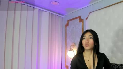 Mariana   online show from 03/15/26, 11:05