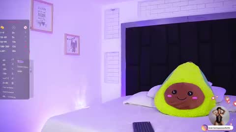 Snapshot of mariana_monroe04 chatting on 09/28/25, 06:57 Mariana  online show from 09/28/25, 06:57