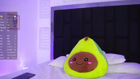 Snapshot of mariana_monroe04 chatting on 09/29/25, 07:08 Mariana  online show from 09/29/25, 07:08