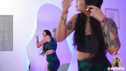 Snapshot of mariana_monroe04 chatting on 10/06/25, 07:00 Mariana  online show from 10/06/25, 07:00