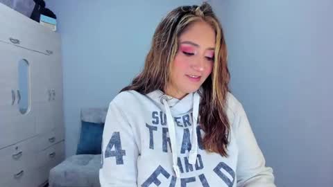    online show from 03/06/25, 12:21