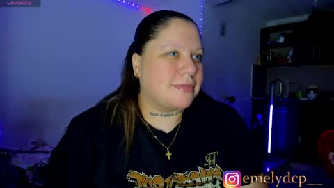 Snapshot of mariana_spellman chatting on 05/26/26, 06:31 Emely online show from 05/26/26, 06:31