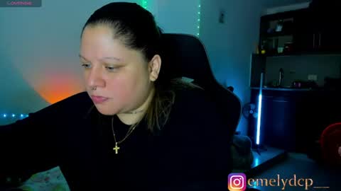 Snapshot of mariana_spellman chatting on 06/09/26, 03:40 Emely online show from 06/09/26, 03:40