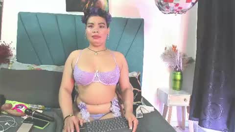 mariana_star1 online show from 07/02/26, 04:18