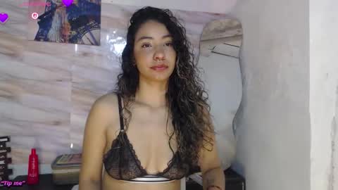 Mariana turner online show from 09/11/25, 02:00