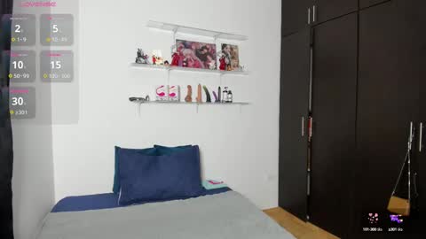 MARIANA Y VALENTINA online show from 09/30/25, 11:04