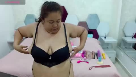 mariana online show from 01/12/25, 07:10